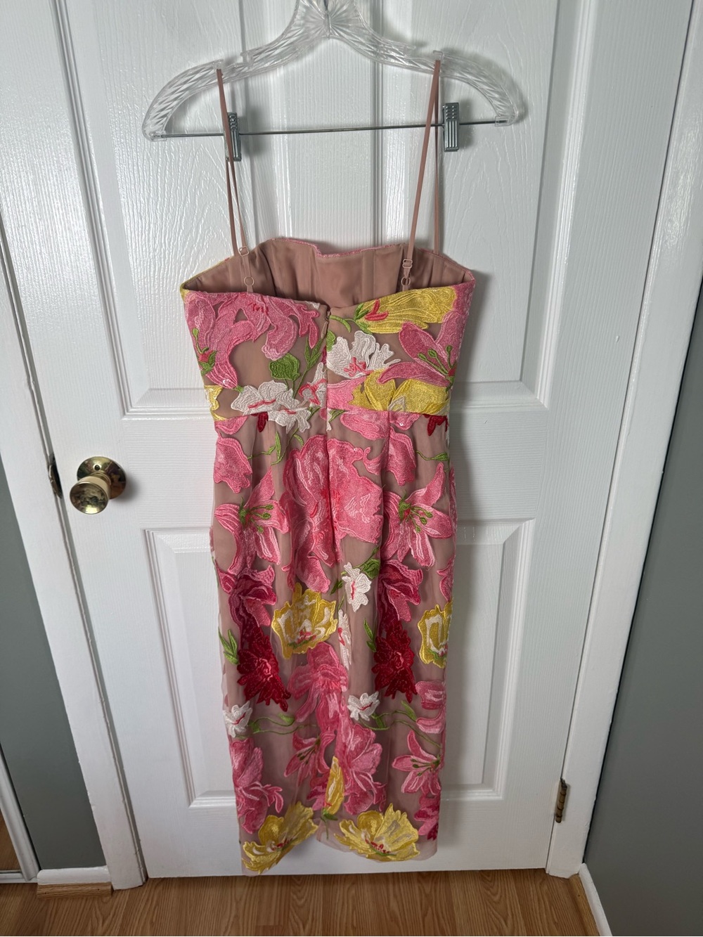HELSI Gemma Floral Appliqué Sequin Midi Dress S - Picture 4 of 5